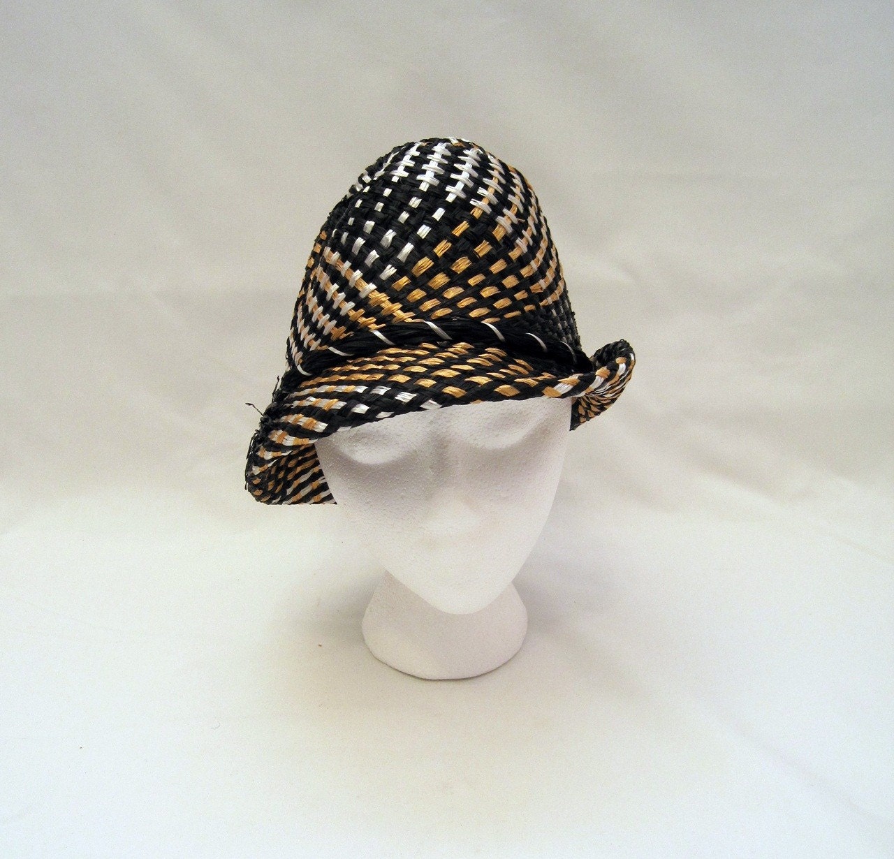 Vintage 60s Stylish Plaid Straw Fedora Hat