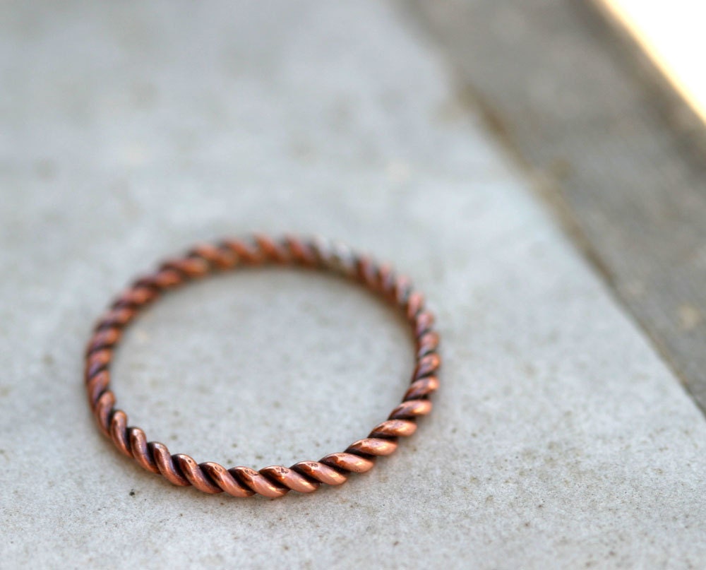 Twisted copper ring
