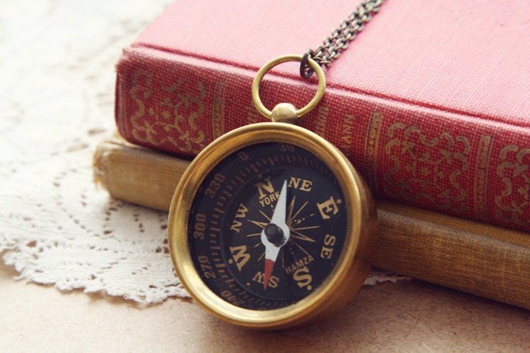 dream a dream - compass necklace.