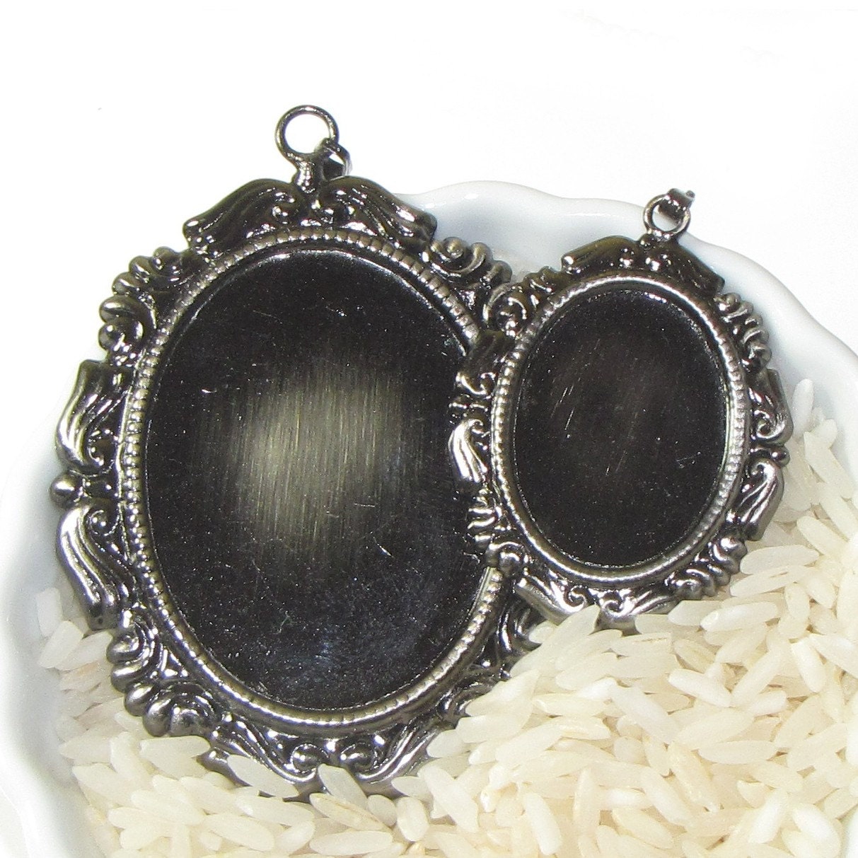New Antique Dark Silver Plated Settings - 25x18 - lot of 6