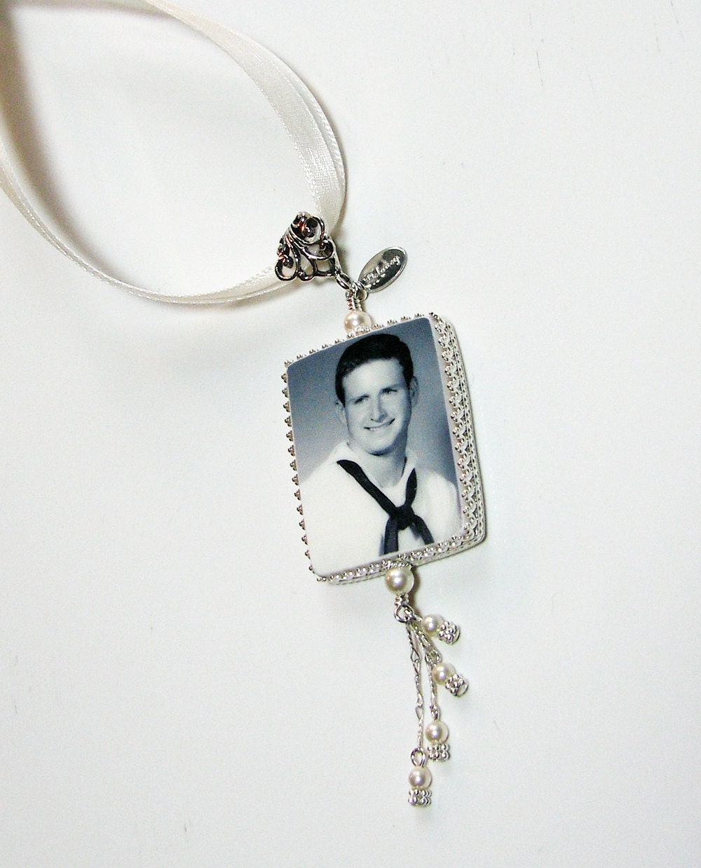 FBC40 - Classic Framed Bridal Bouquet Memorial Charm - Large - Handmade Photo Jewelry