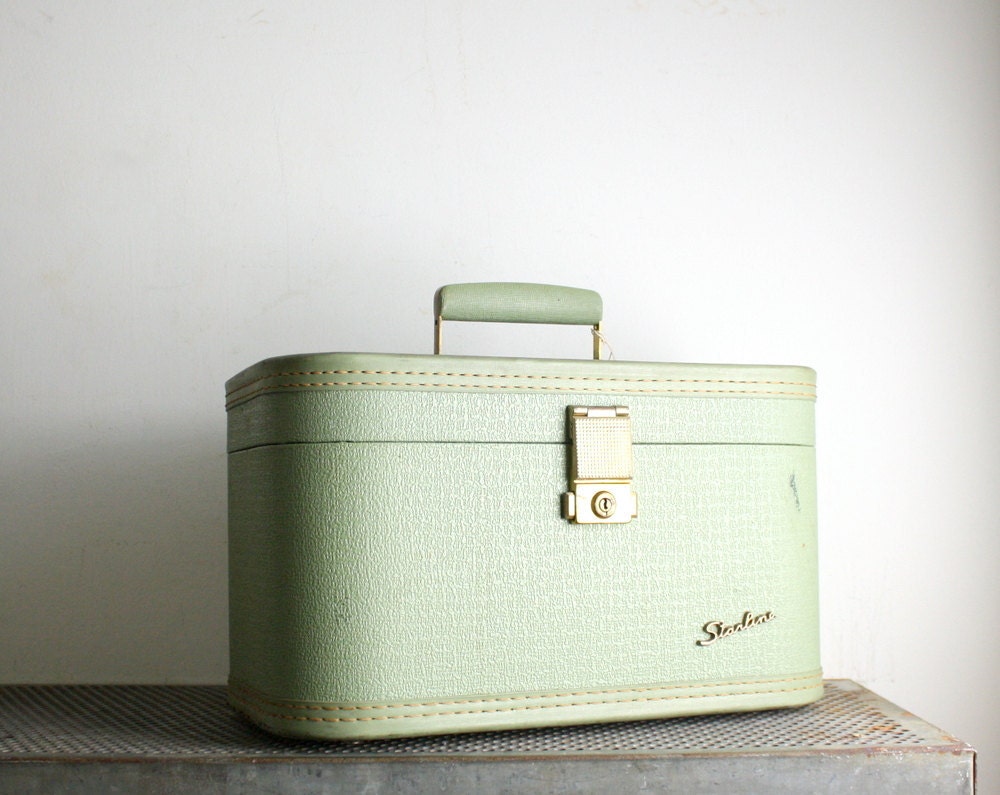 Vintage Seafoam Green Train Case