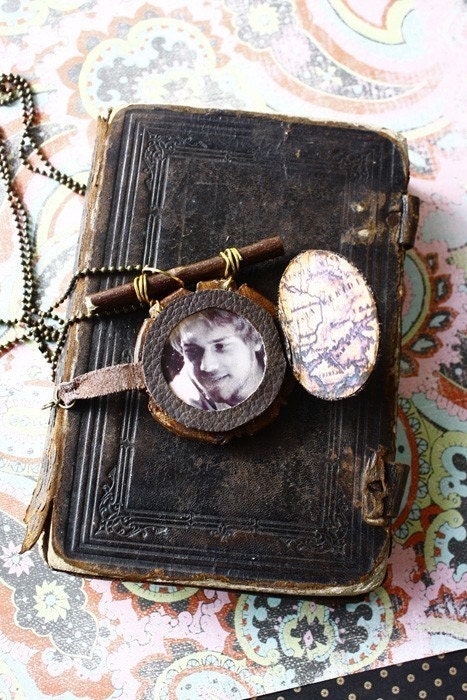 The Traveller - Steampunk map necklace with optional leather locket