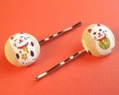 Japanese Lucky Cat Fabric Covered Button Bobby Pins