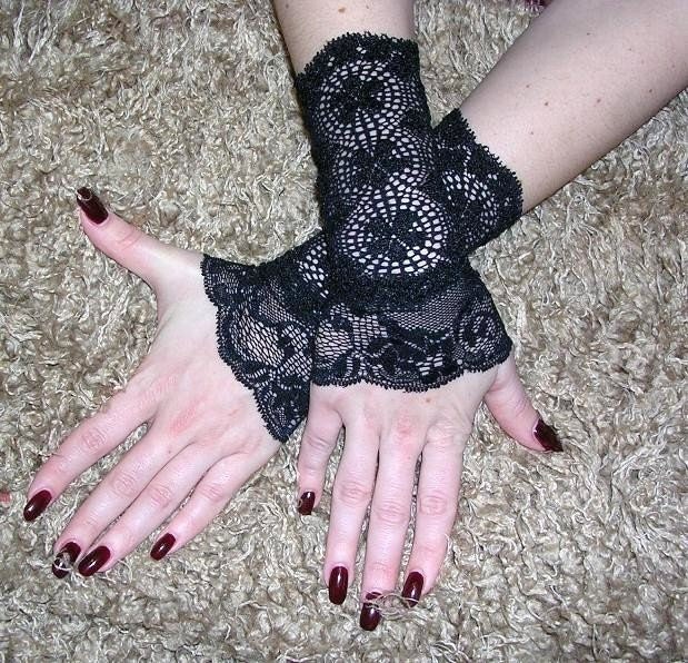 LUNA black lace cuffs gothic cuffs victorian gloves bellydance lolita steampunk vampire dark wedding