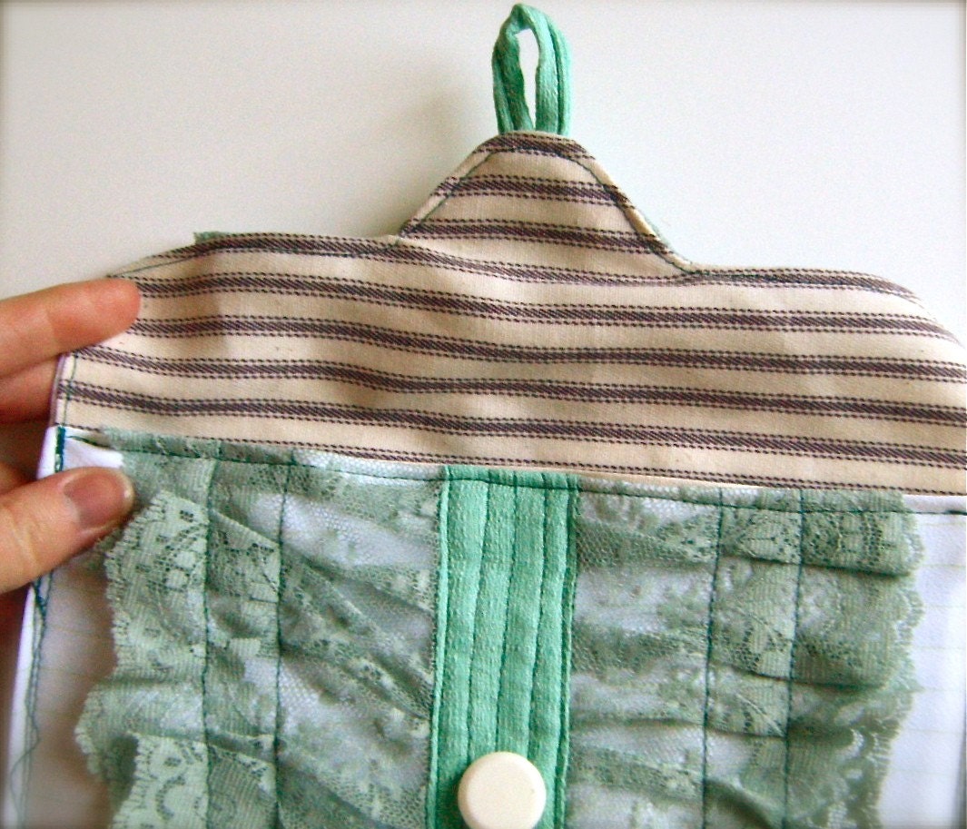 Nanami - ooak Clutch in White and Sea Green w Vintage Buttons
