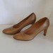 Vintage Thos Cort high heel pumps shoes brown butterscotch leather 7 1/2 AAA
