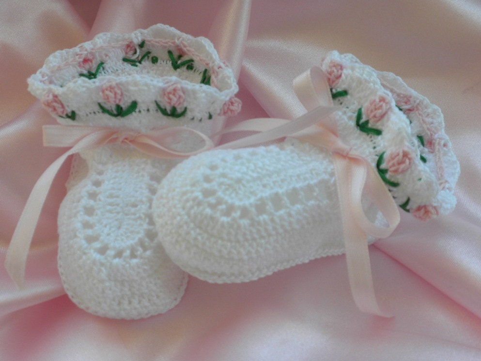 White Crocheted Baby Girl Booties with Pink Flowers and Leaves for Newborn to Six Months Old for Blessing or Christening