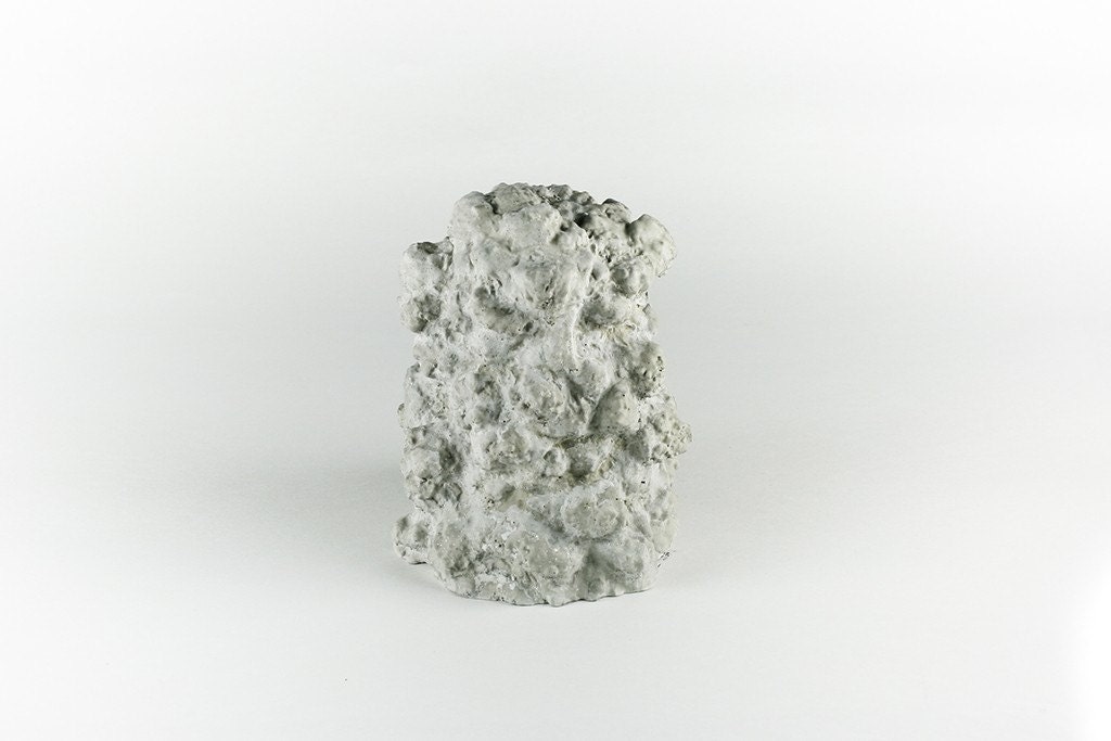 MON PETIT Doorstop