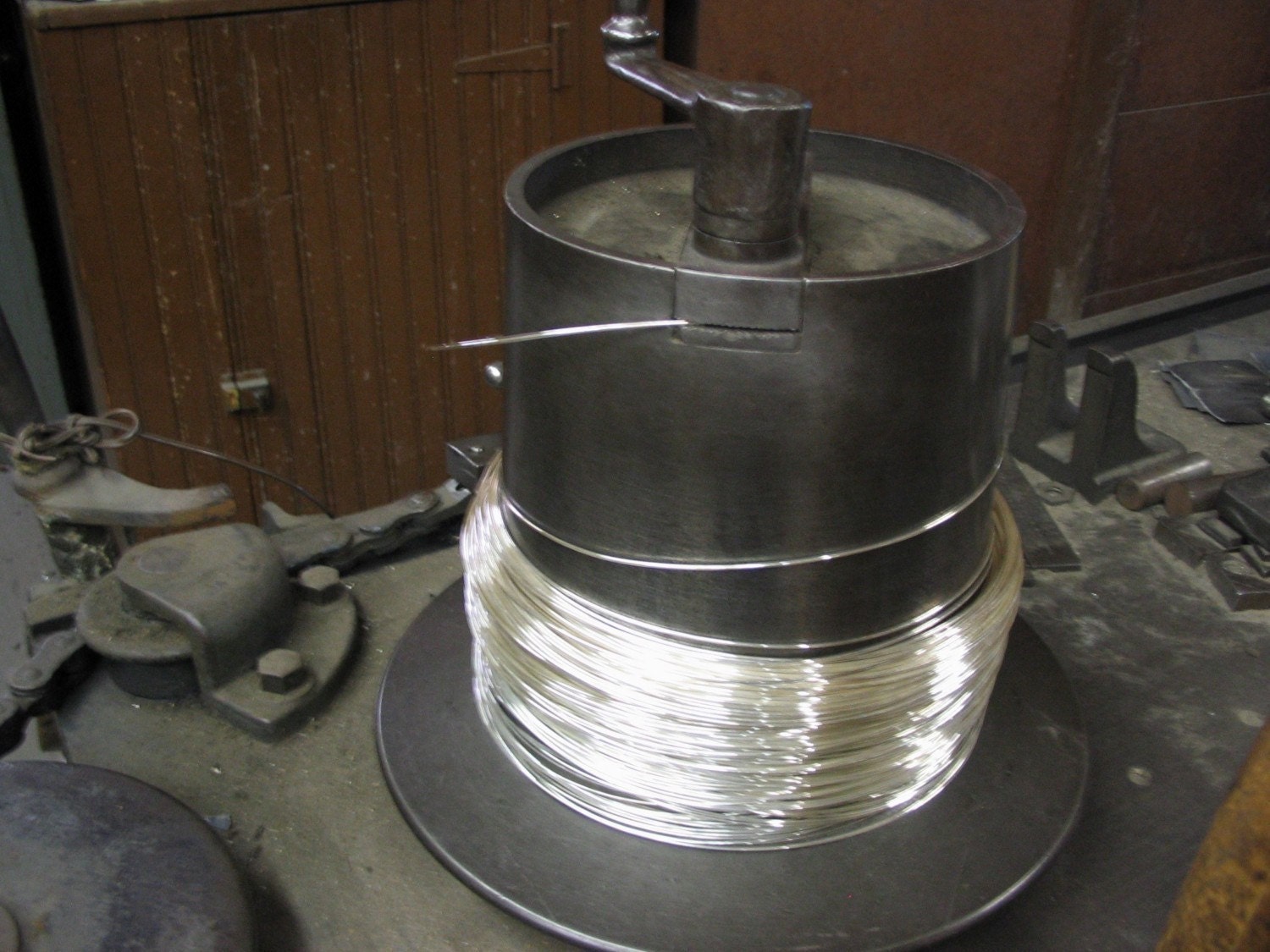 FREE SHIPPING 5 Ft 20G Sterling Silver Round Wire HH (4.48/fT Includes Shipping and Insurance)