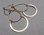 Matte 16k gold plated hammered wire earrings, bridal jewelry, teardrops, 16k gold plated earwires