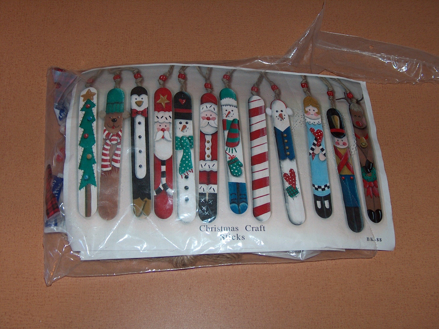 Vintage Christmas Craft Sticks Kit Ornaments Santa by