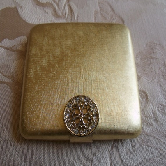 Vintage Avon Powder Compact By Lulusemporium On Etsy