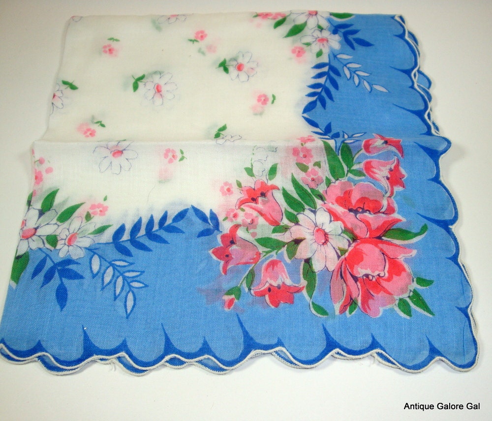 Beautiful Vintage Floral Cotton Handkerchief / Ladies Hankie / Blue Scalloped Edge / Pink Flowers