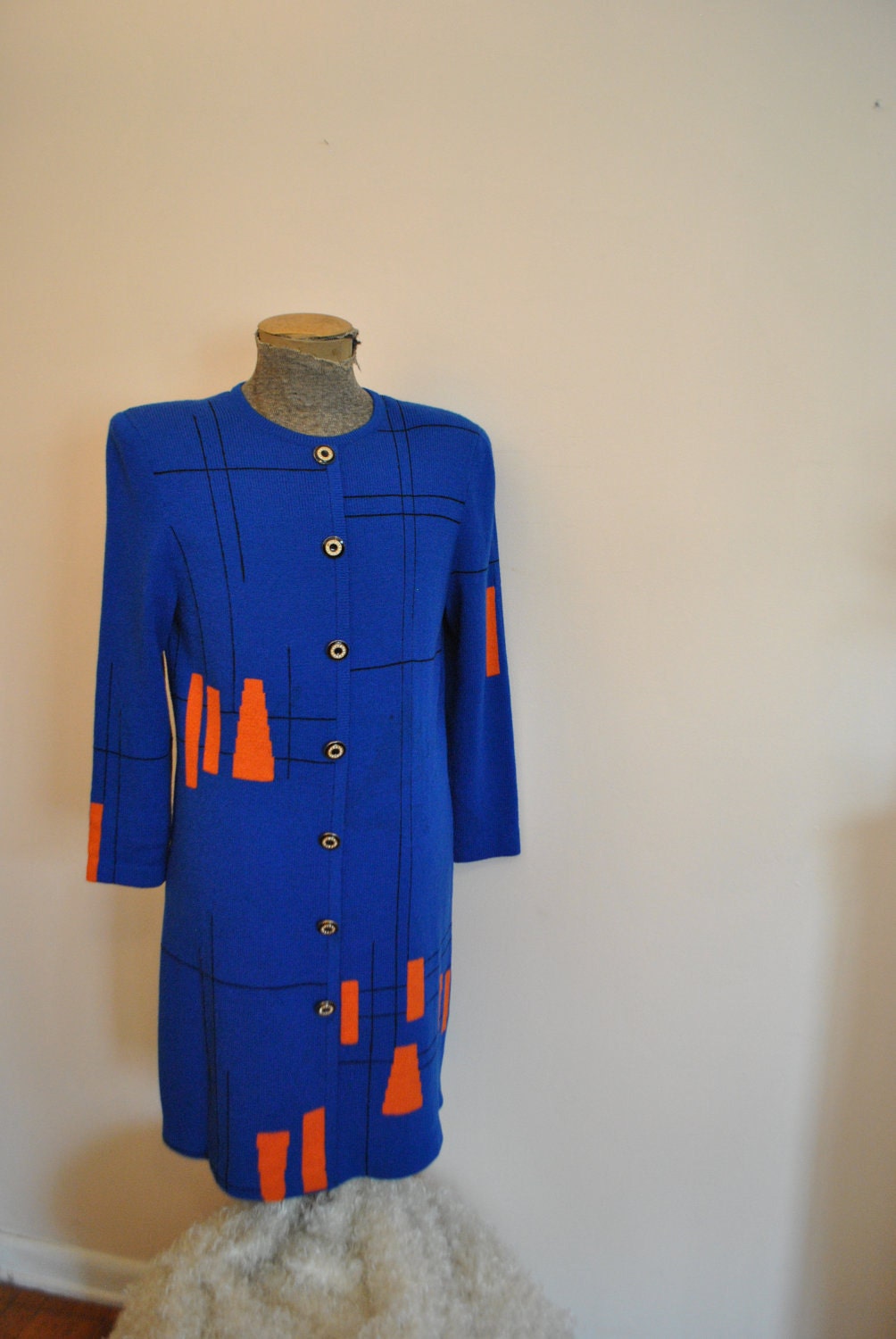 Reserved for Bleue bleue. Luxurious vintage 80s royal blue with orange block santana knit dress.Made by St.John( unlabeled).Size M.