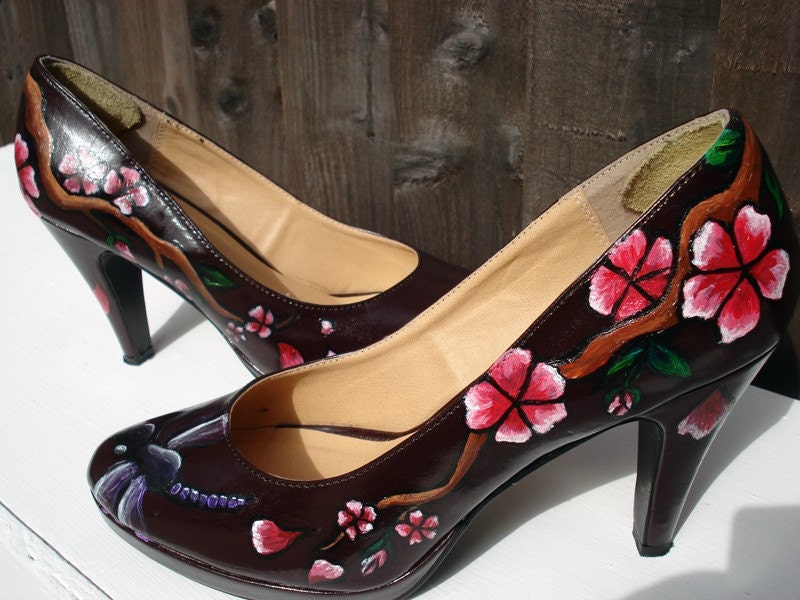 Custom Shoe Order - any size, any shoe, any design - Kezbirdie