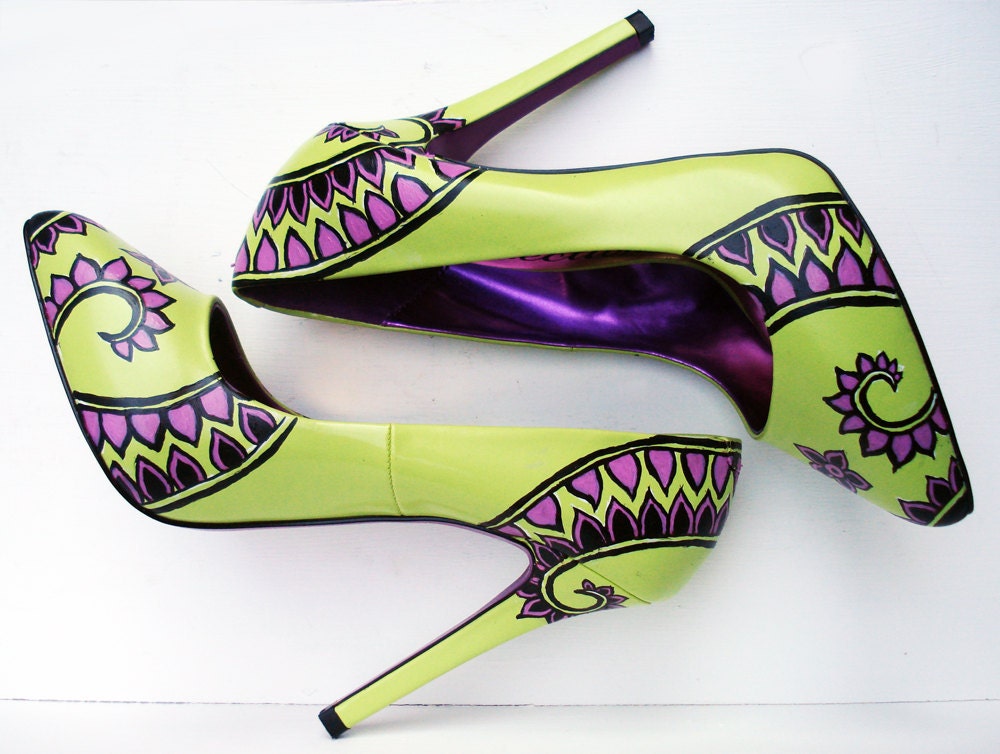 Hand Painted Heels - Modern Henna Lime green court shoes - UK5/ US7.5/ EU38 - Kezbirdie
