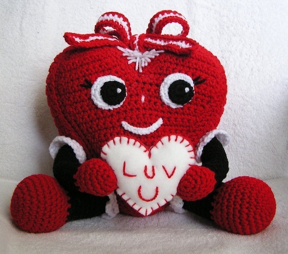 Pdf Crochet Pattern PUDGY VALENTINE HEART