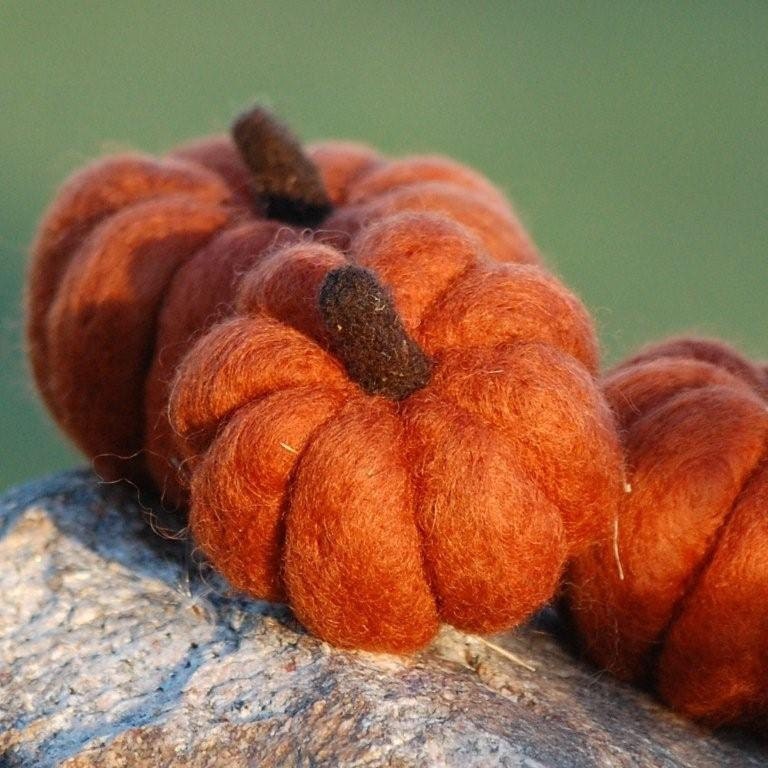 Pumpkin Needle felting kit's extra wool to make 3 more pumpkins