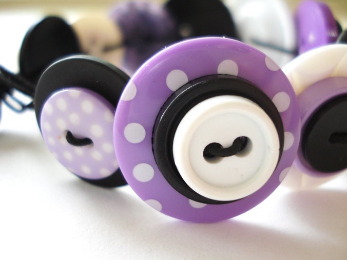 Button Bracelet- Good N' Plenty