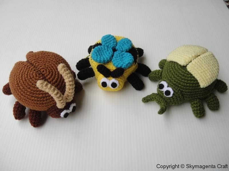 Crochet Pattern - BUGS PURSE - Cockroach, Bee and Beetle - PDF