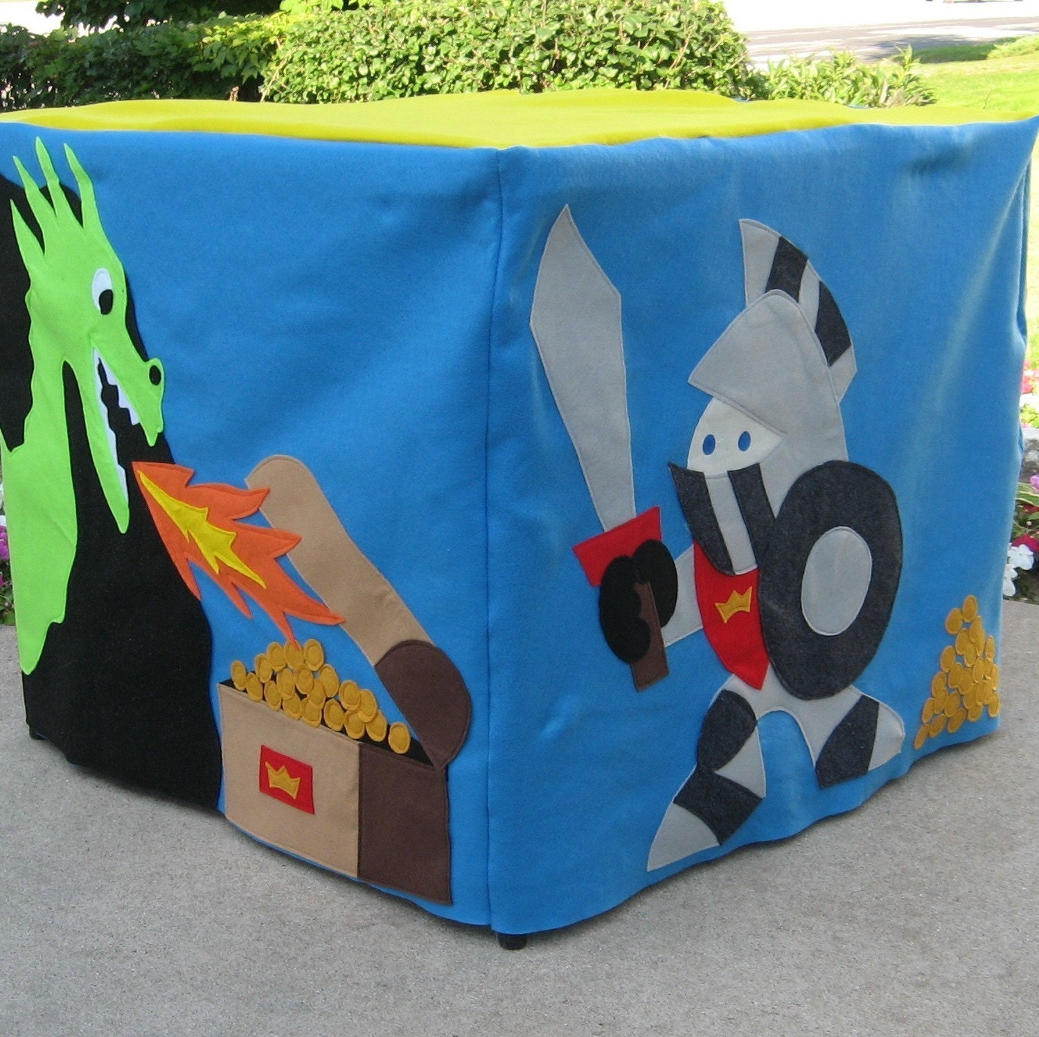 Felt Toy King's Castle Card Table Playhouse, Custom Order, Personalized, Includes A Crown for the King