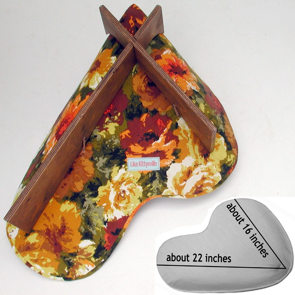 Retro Modern Pet Bed in Rust Cotton Floral