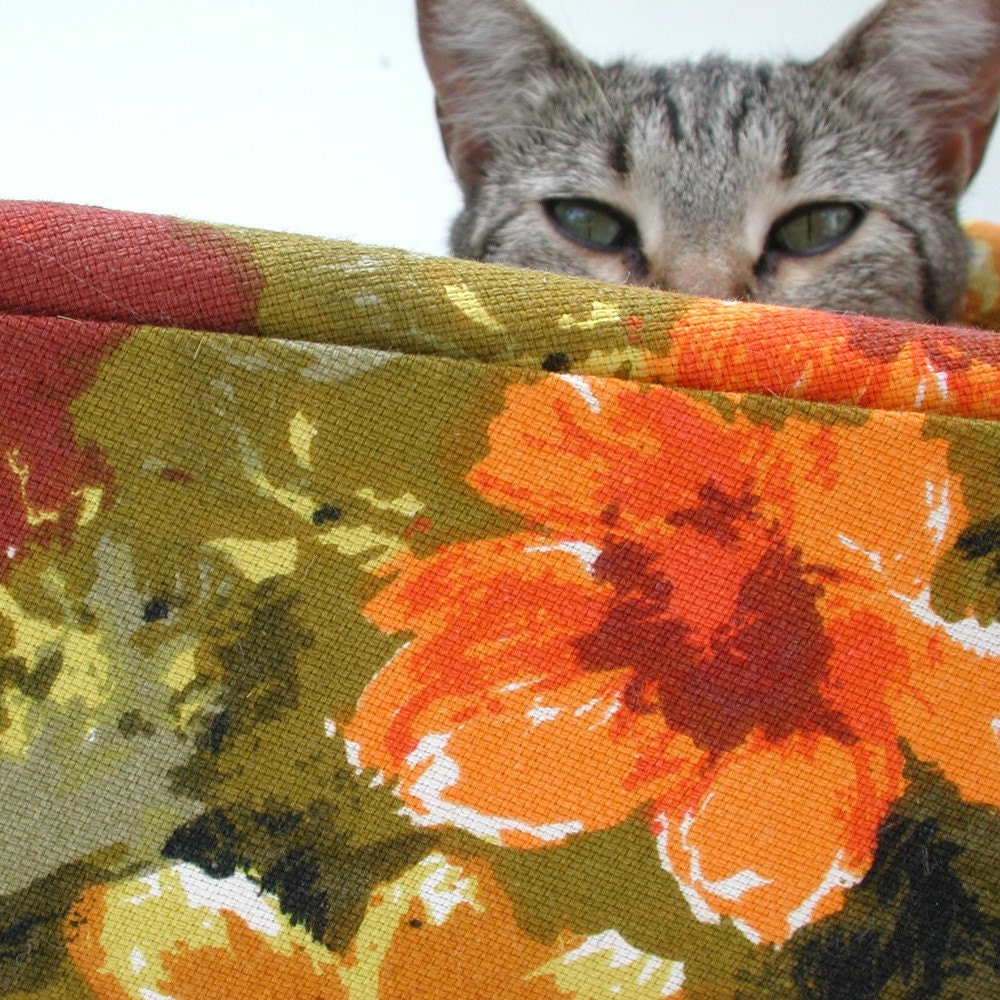 Retro Modern Pet Bed in Rust Cotton Floral