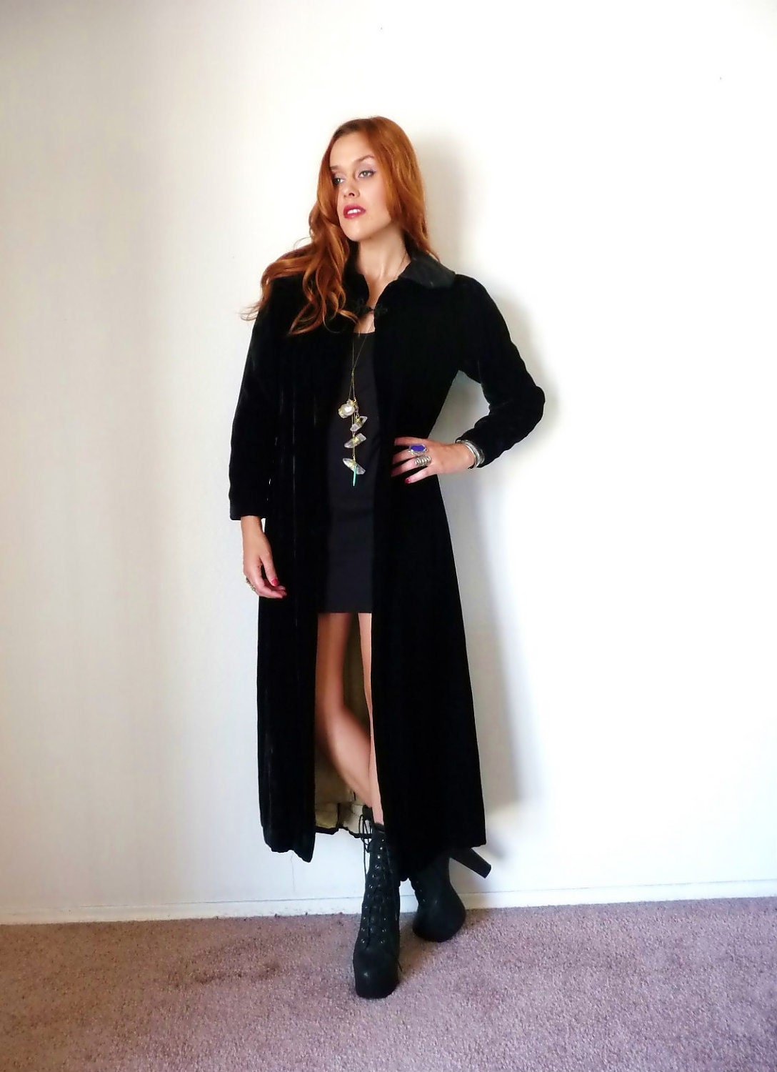 Vintage Black VICTORIAN VELVET Full Length Duster Coat M
