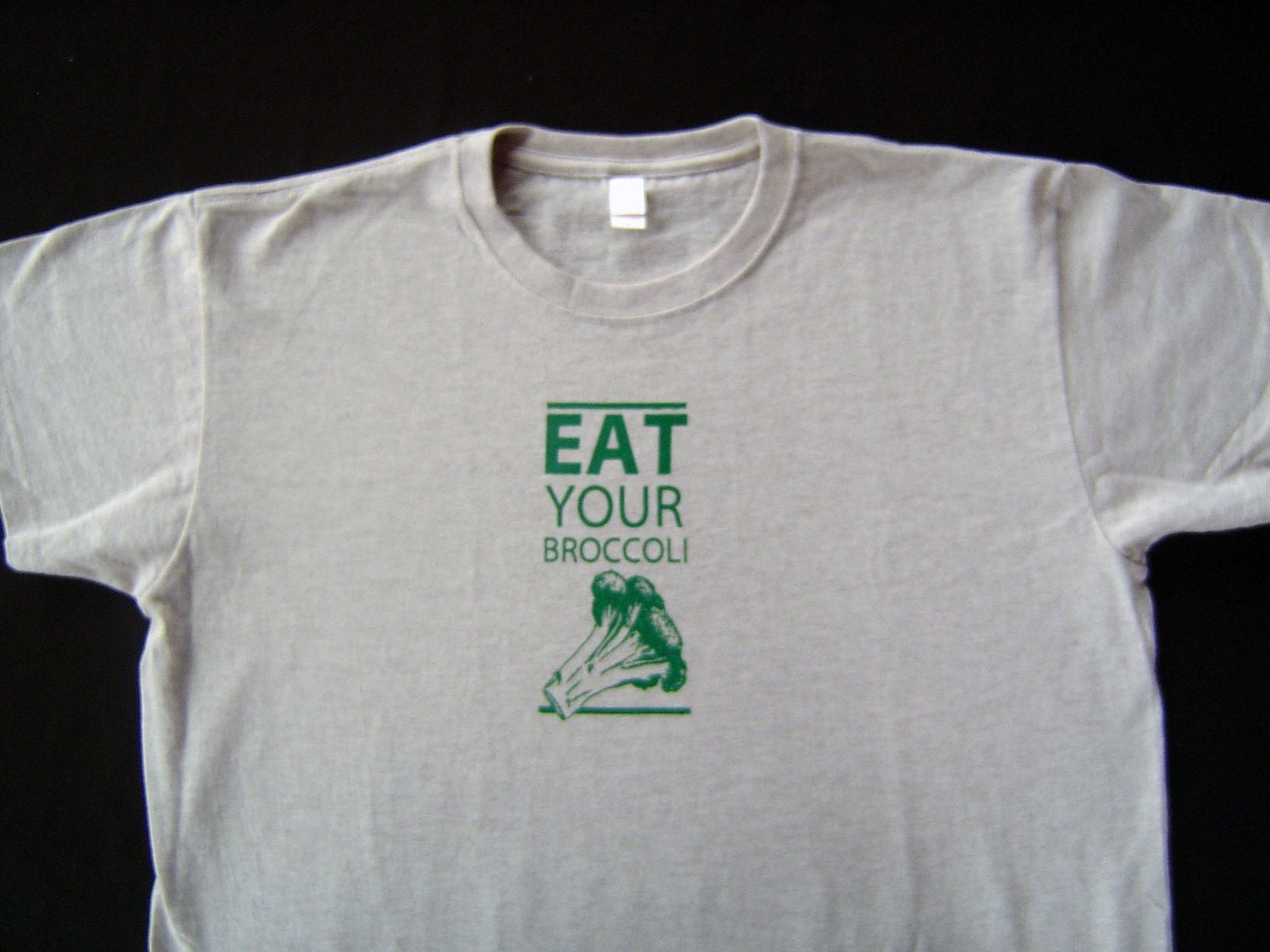 Womens Large Eat Your Broccoli Tshirt