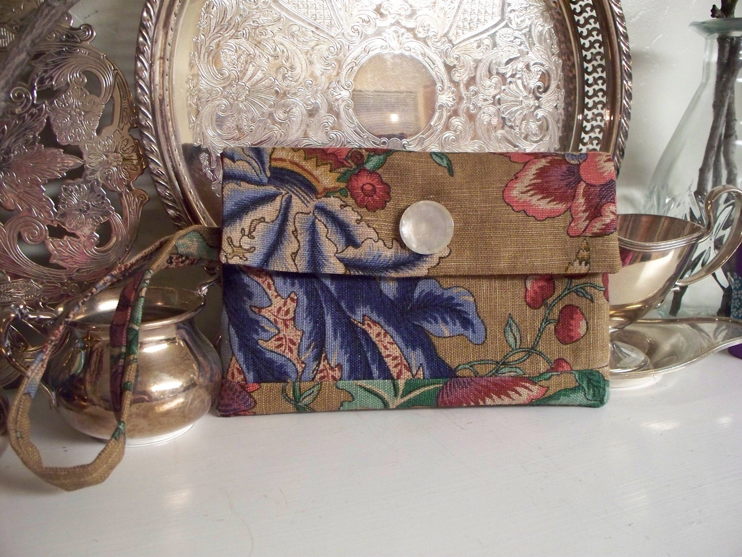 Button Wristlet