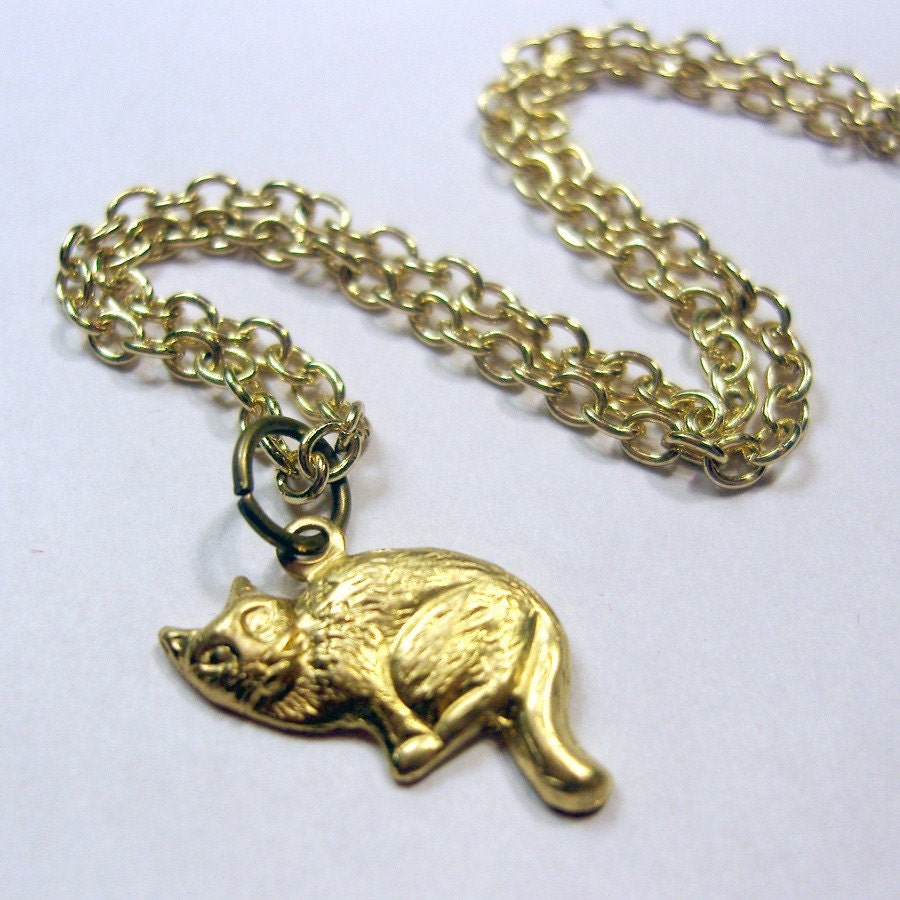 lil kitten necklace