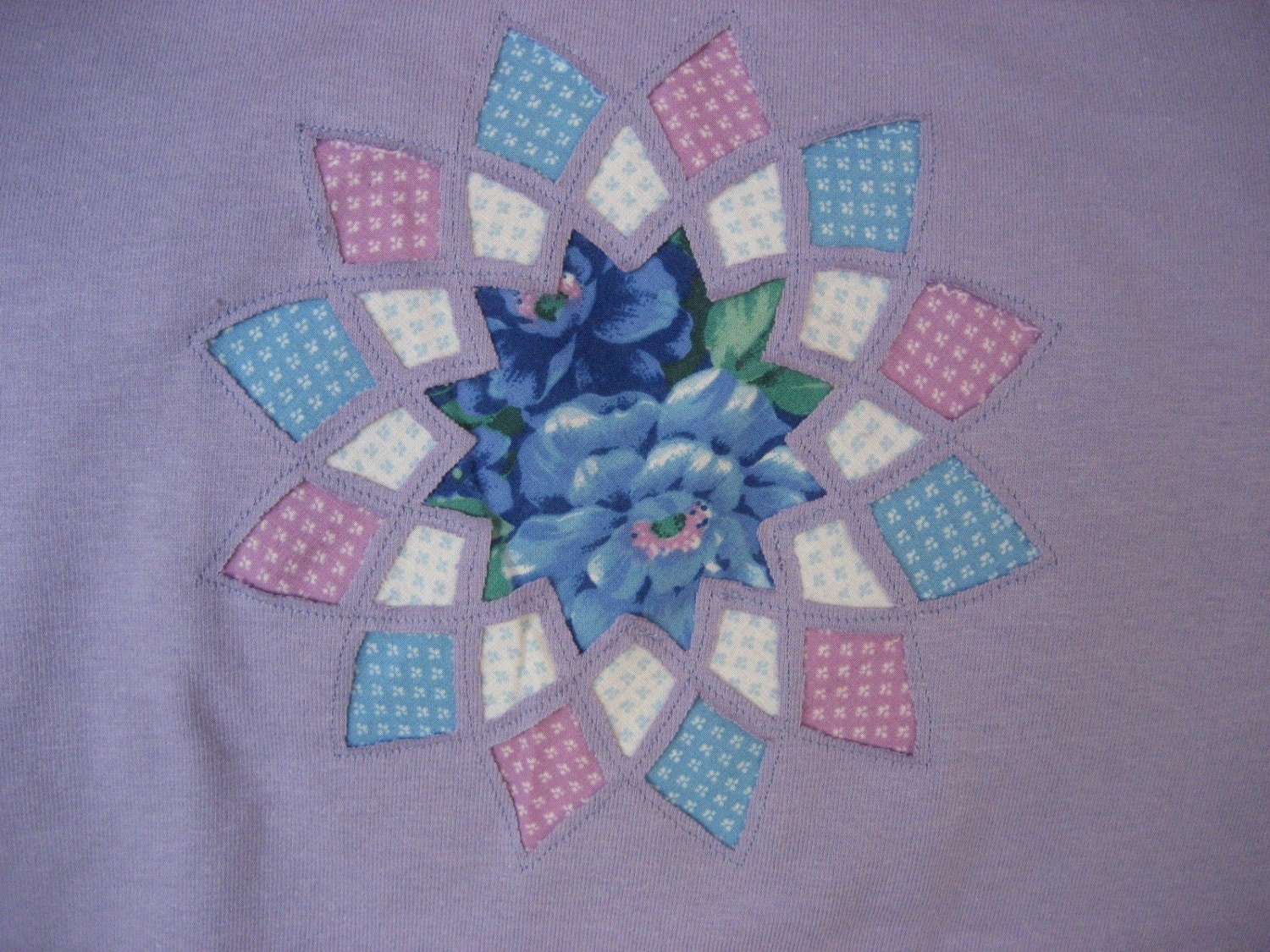 Lavender Dahlia T shirt Large