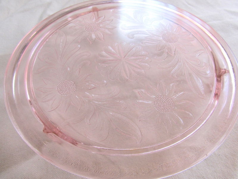 antique PINK SUNFLOWER (depression glass) footed cake plate --Jeanette glass company