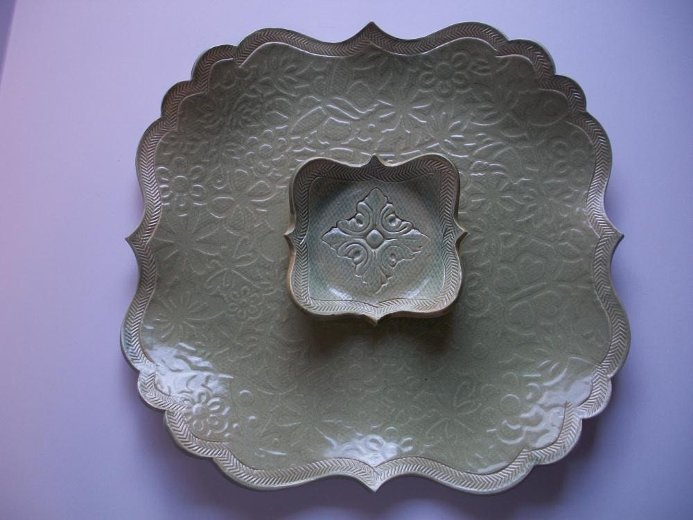 Green Square Scalloped Chip & Dip Set