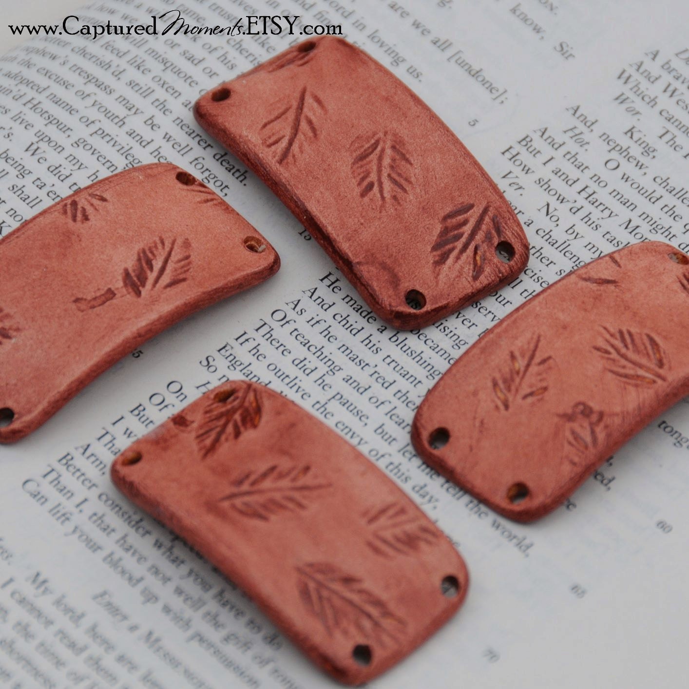 Pottery Bracelet Bead with leaf design