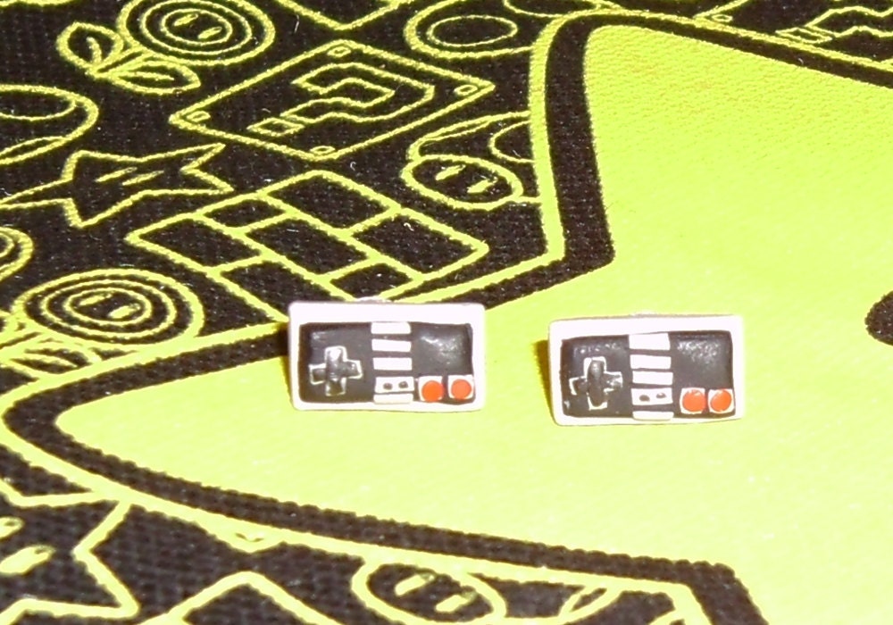 NES Nintendo controller stud earrings retro 80s old school