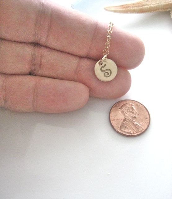 Petite Initial Love - in gold and script
