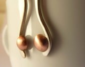 Line and Point Earrings II - Sterling silver and copper - Minimalist design to wear all day - Matte finish