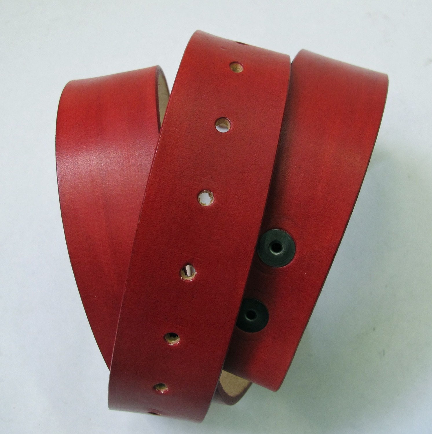 Scarlet Leather Snap Belt