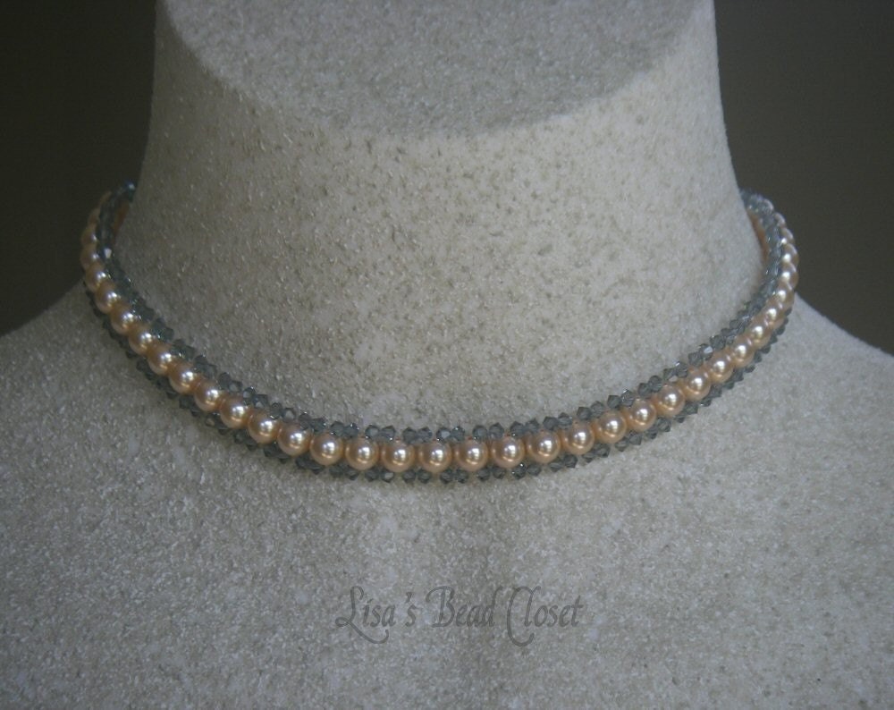Peach Pearl Choker