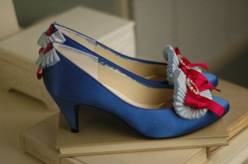 Swalcliffe Marie Antoinette Navy and Pink Pumps