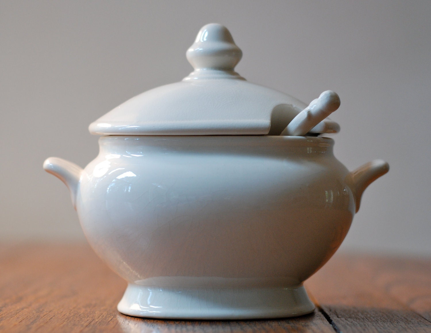 Vintage White Gravy Bowl Soup Tureen Japan