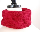 PDF Knitting Pattern / Easy Cabled Cowl