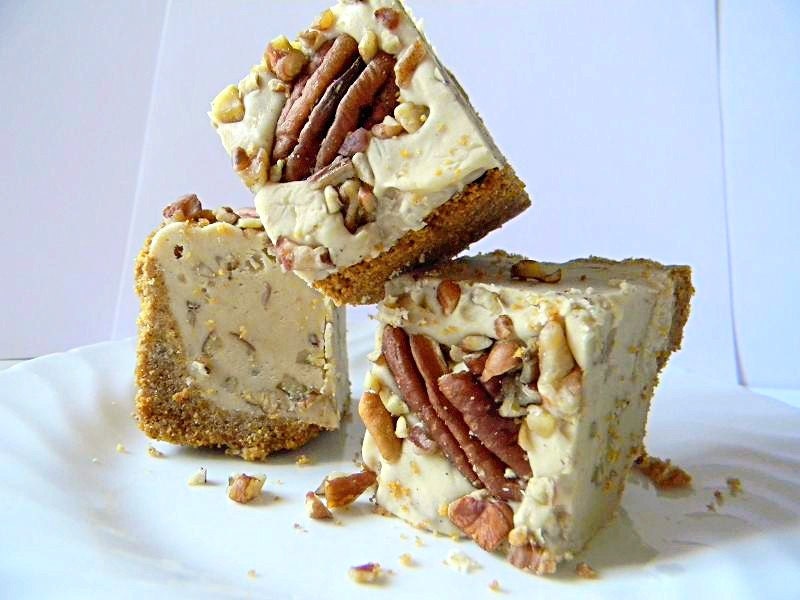 Julie's Fudge - PECAN Pie with Graham Cracker Crust & Pure Vermont Maple Syrup and tons of Pecan Goodness - 6 Pieces (OVER 1/2 pound)