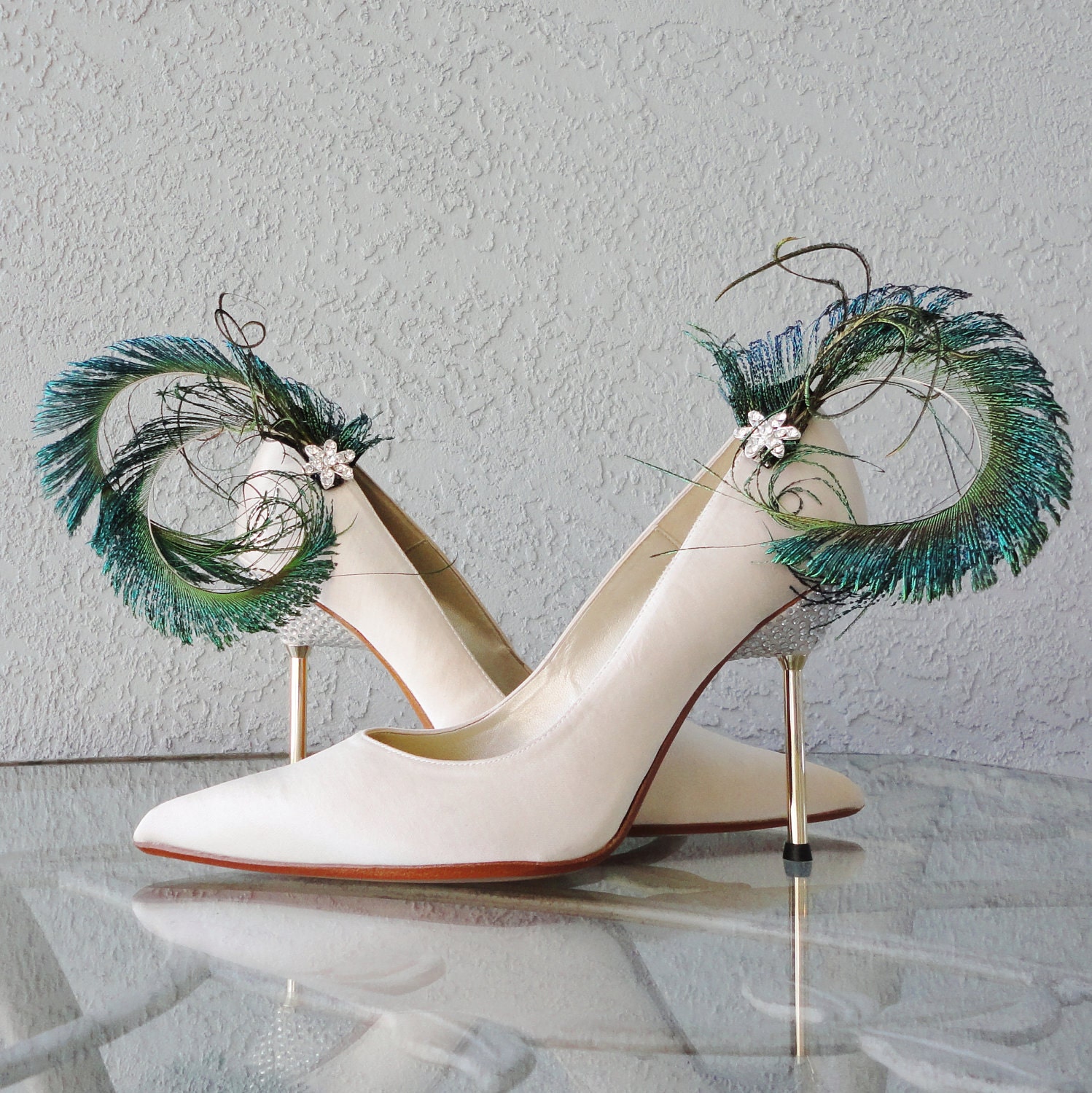 Peacock Feather Swords And Rhinestones Shoe Clips Set