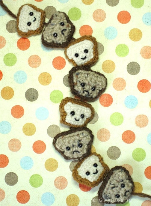 HAND KNIT Super Mini Plain and Burnt Toast Beads - (4)