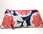 Makeup Bag Large in Navy and Pink