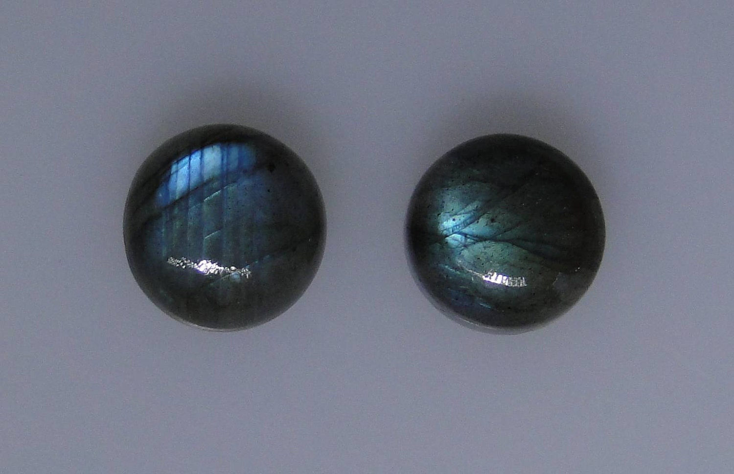 2 Labradorite round cabochons, blue green color flash, 14.47 carats total weight 043-17-149