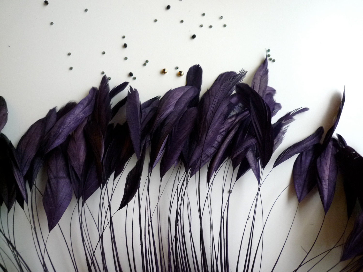 STRIPPED COQUE TAIL / Dark Plum, Aubergine, Wild Berry   /  1139